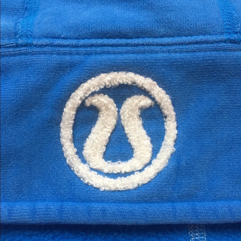Lululemon SCUBA hoodie size 4
